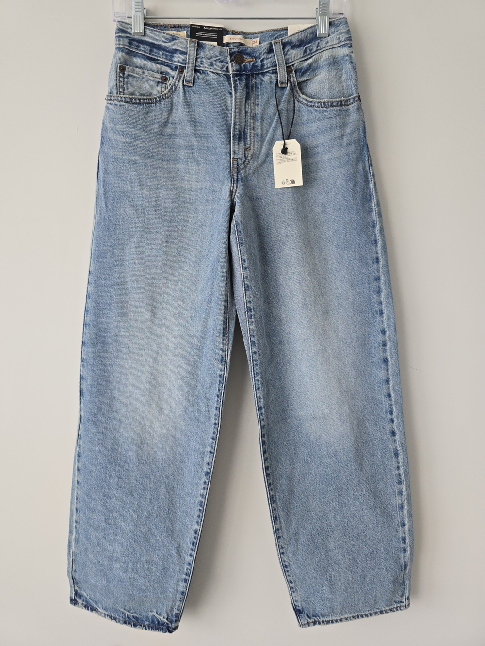 Levi’s Baggy Dad Jeans 24 High Rise Medium Wash Relaxed NWT